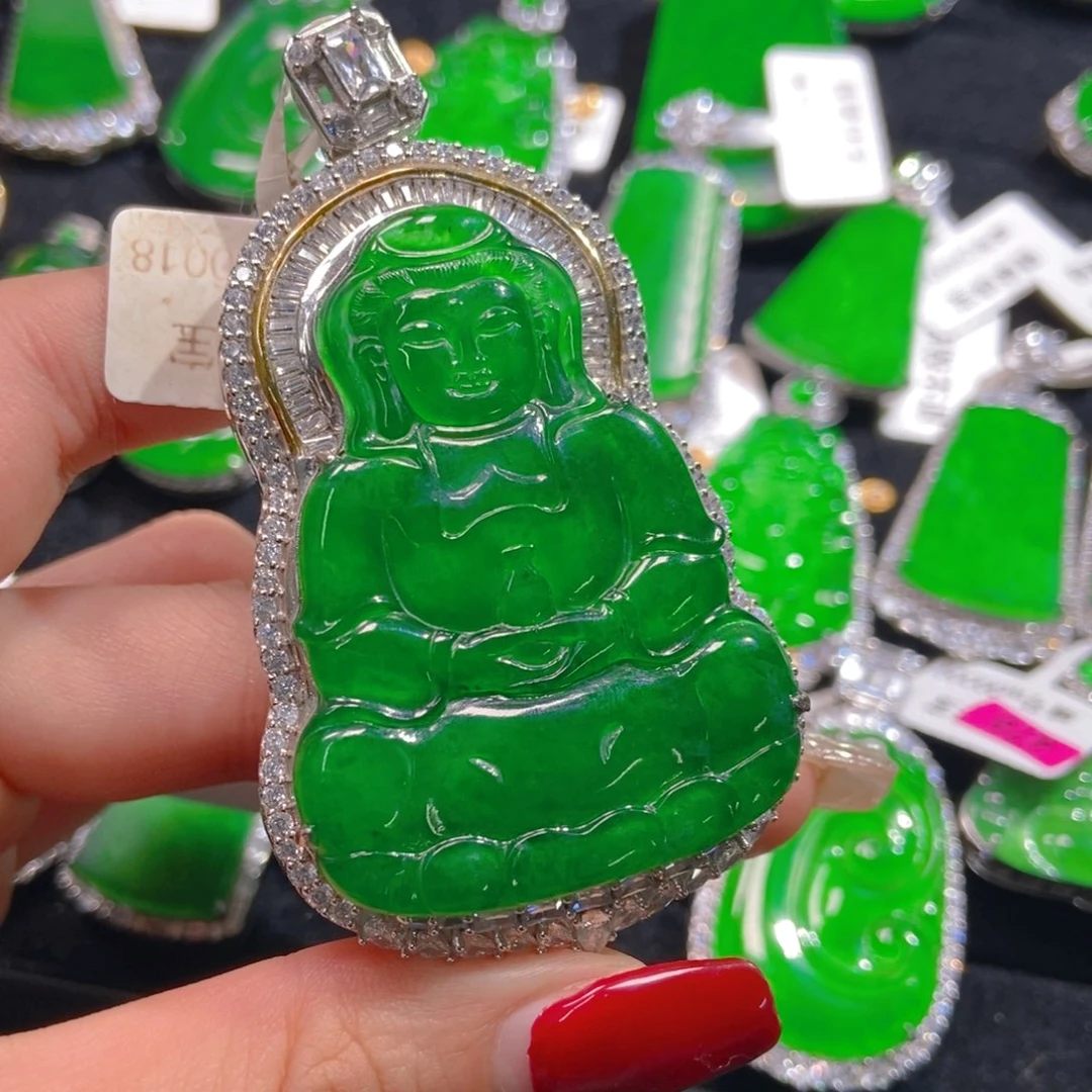 翡翠吊坠(不含链)未镶嵌石**姐