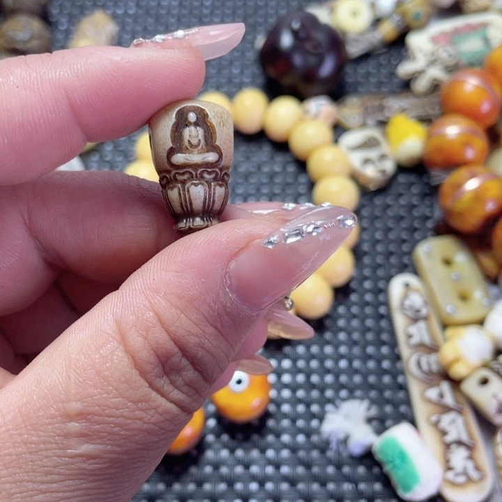 吊坠驼骨其他配饰