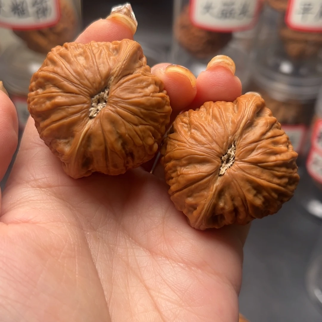 文玩核桃把件菲*全品铁锤