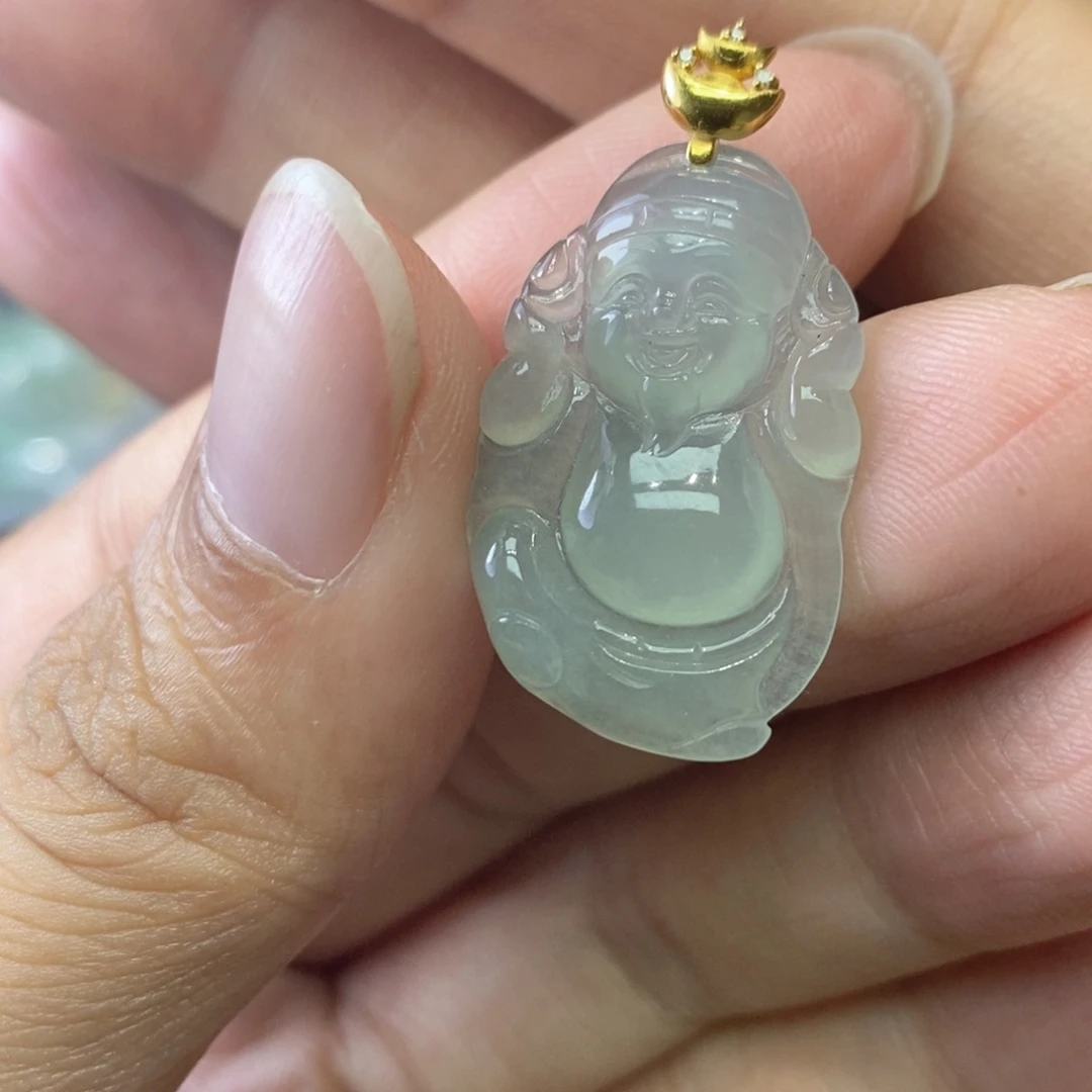 翡翠18K金镶嵌颈饰缅甸