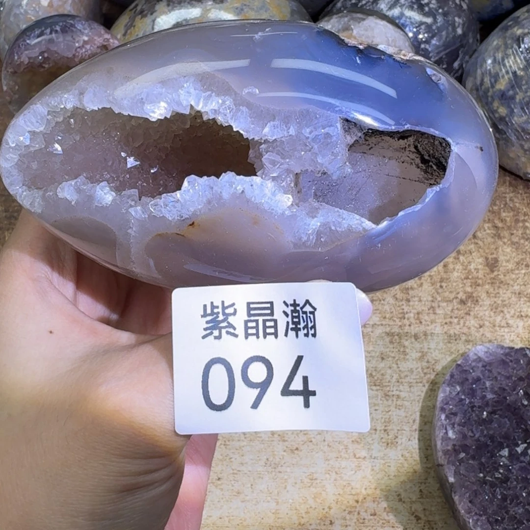 未镶嵌水晶大型摆件（非配饰）