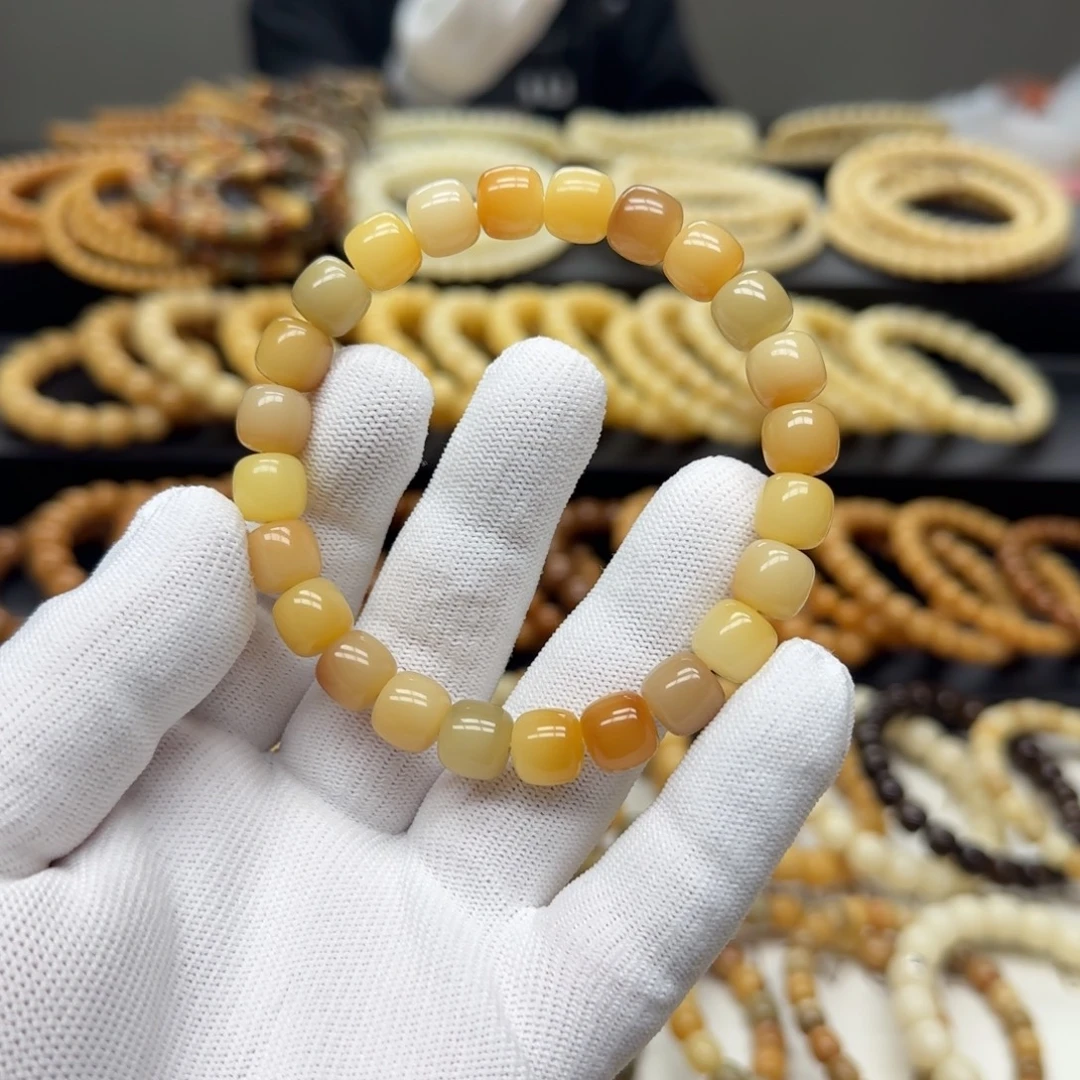 手串菩提根/象牙果9×10 5年 花皮多宝 鬼工