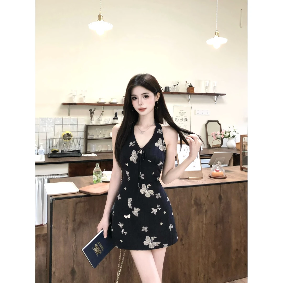 青青-画解WAHJU【蝶韵逸彩】夏季蝴蝶设计感无袖挂脖连衣裙9463W