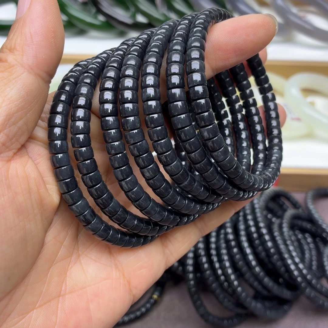 和田玉未镶嵌手链