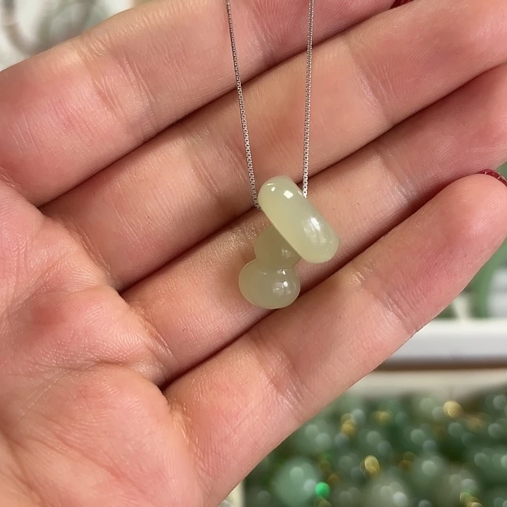 东陵石未镶嵌手链