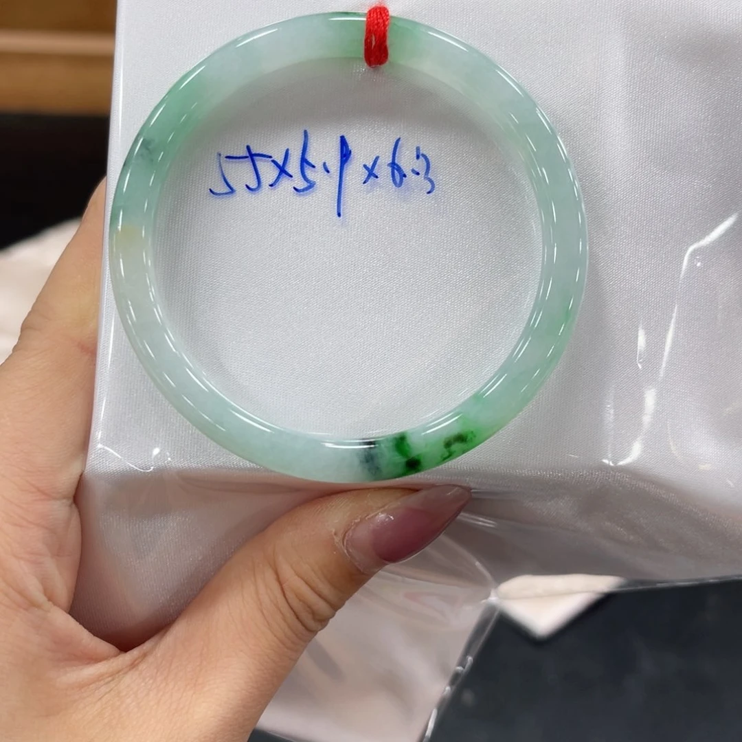 未镶嵌手镯翡翠翡翠