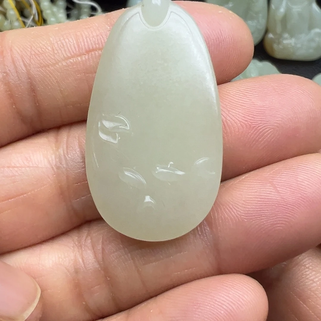 和田玉（糖玉）未镶嵌吊坠(不含链)