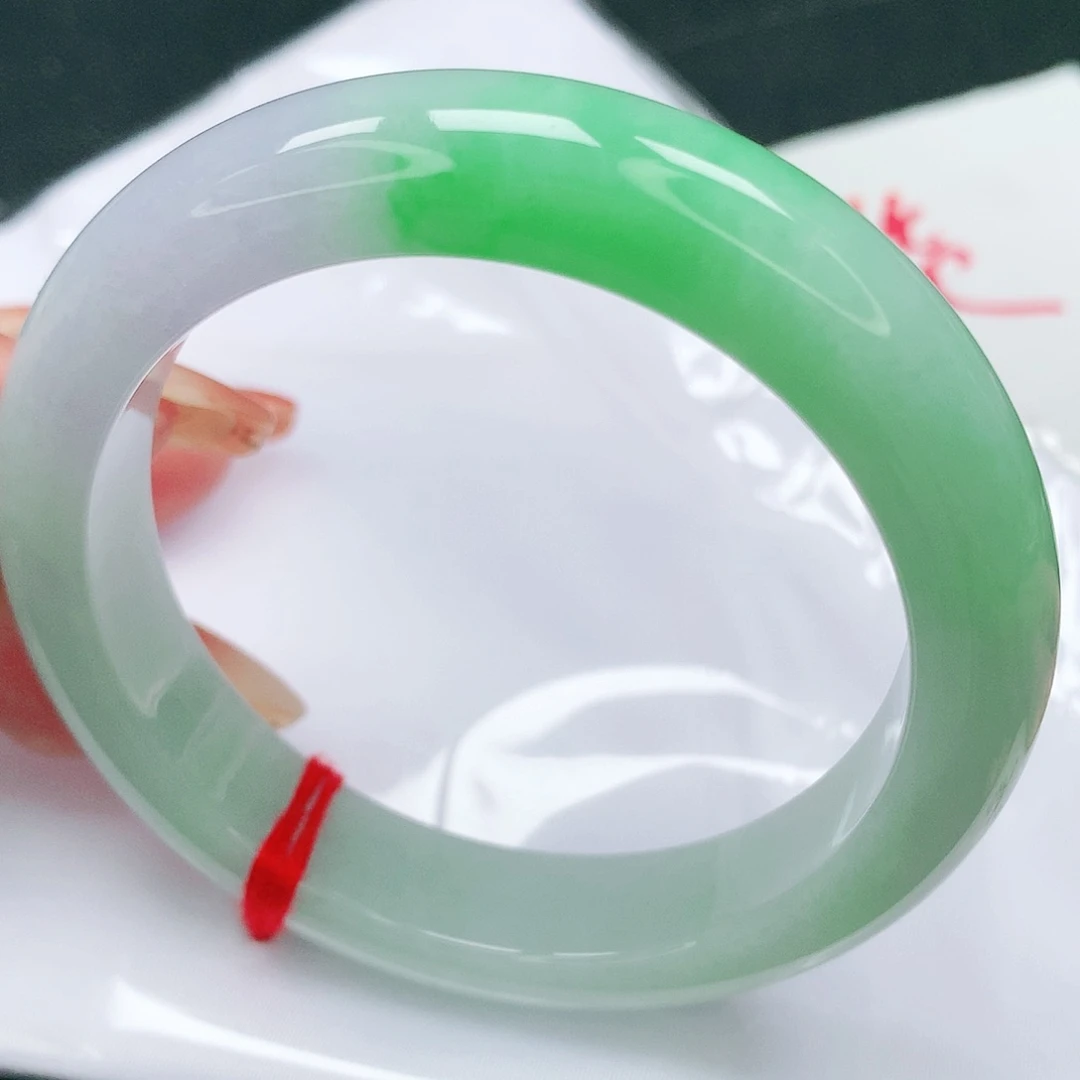 未镶嵌手镯翡翠完美035