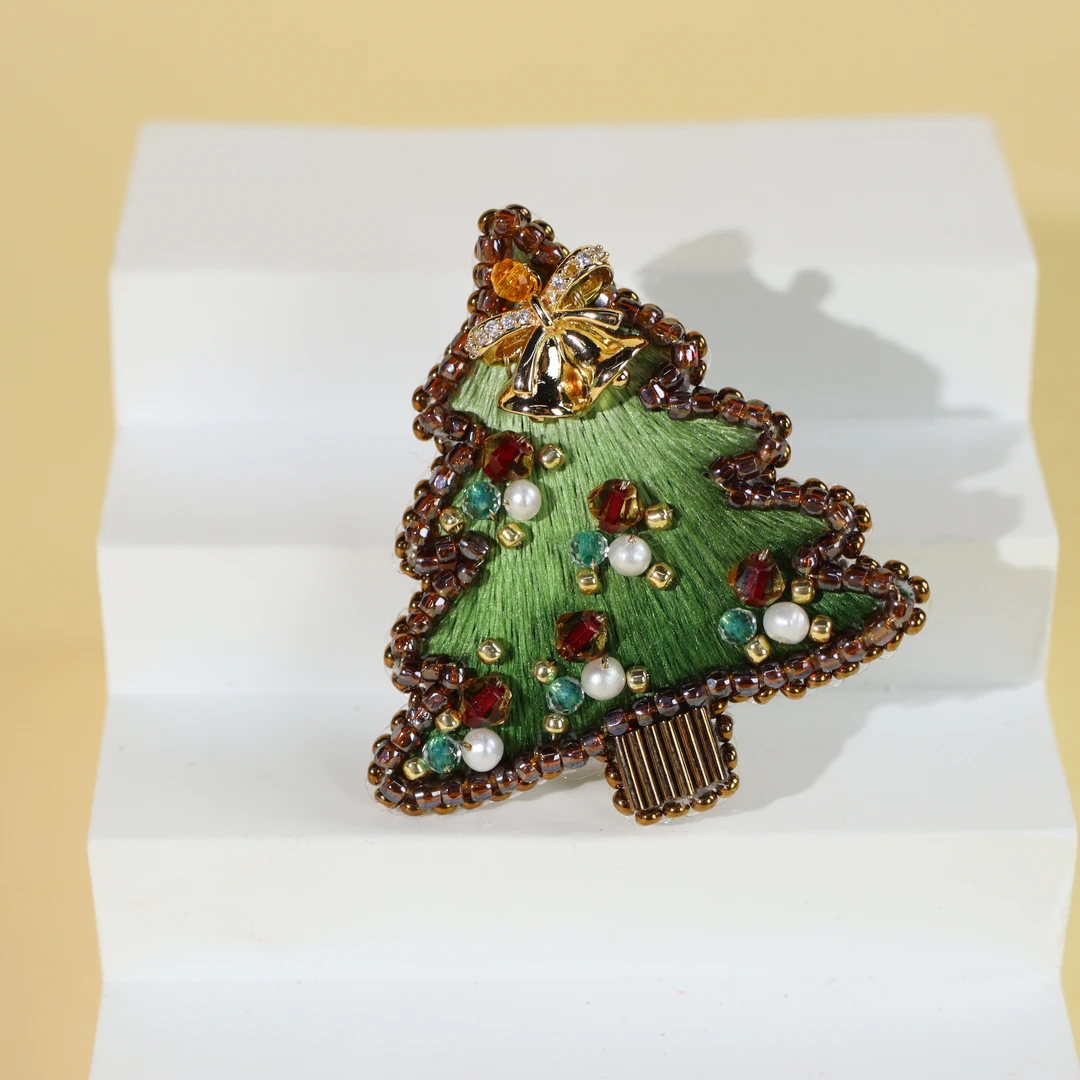 【圣诞限定】圣诞树胸针