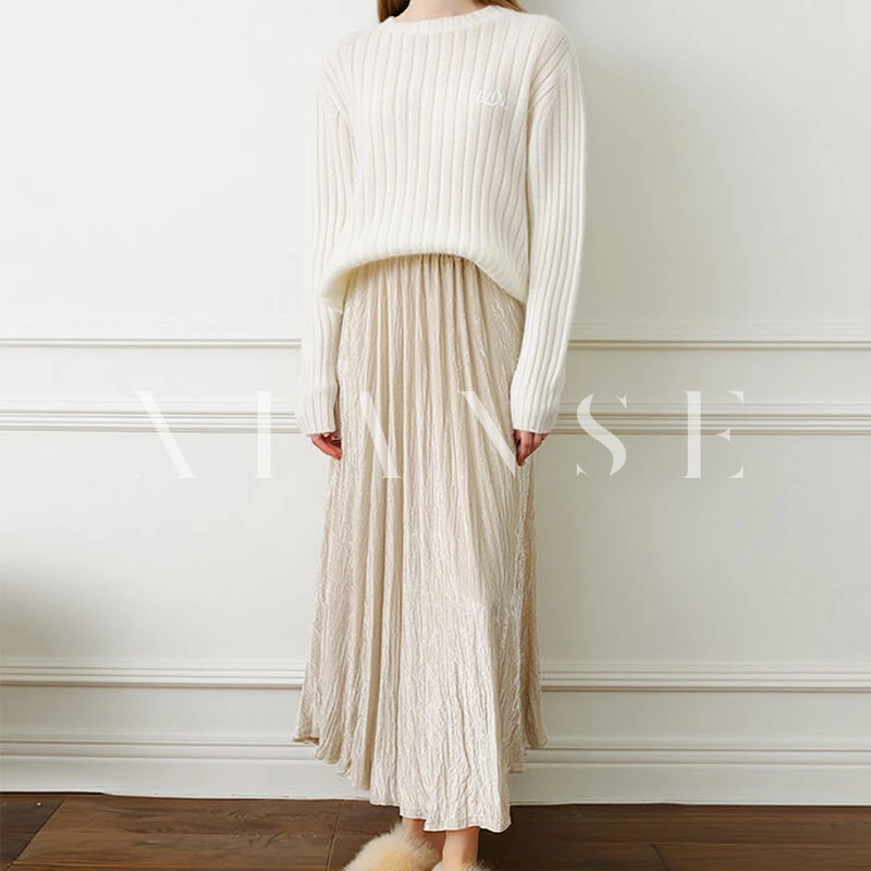 极简风抽褶丝绒米色高腰A字裙2025秋冬新款简约显瘦百搭半身裙