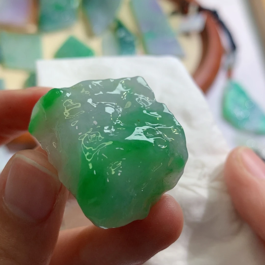 【闪购商品】翡翠吊坠(不含链)未镶嵌 1986