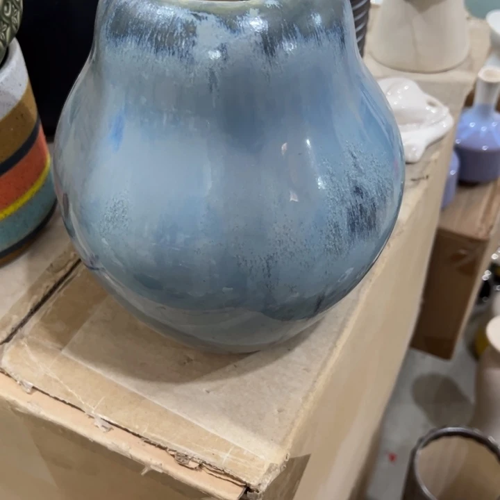 陶瓷花瓶摆件微瑕捡漏出