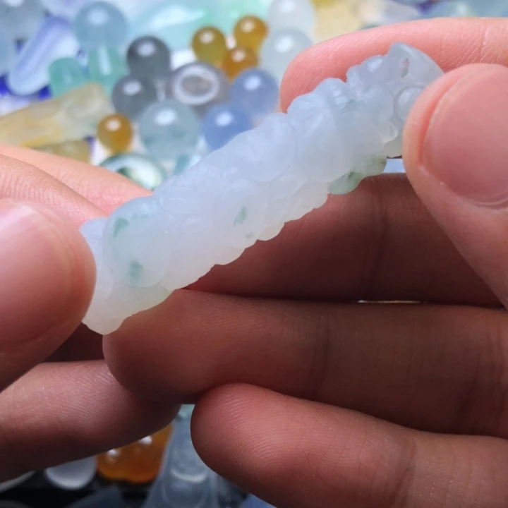 未镶嵌定制翡翠挂件