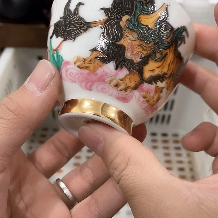 瑕疵陶瓷茶具全部清清完回家过年