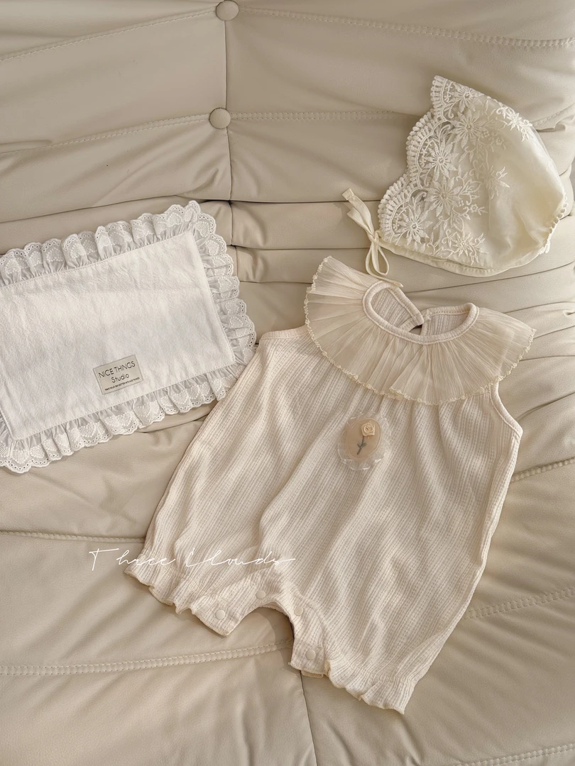 三小朵2543【小奶芙】婴幼儿女宝宝法式简约短爬舒适爬服家居外出