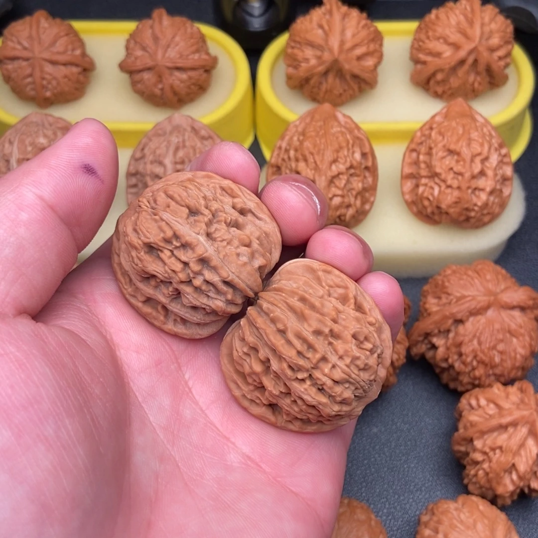 风***我文玩核桃把件汉高楼37