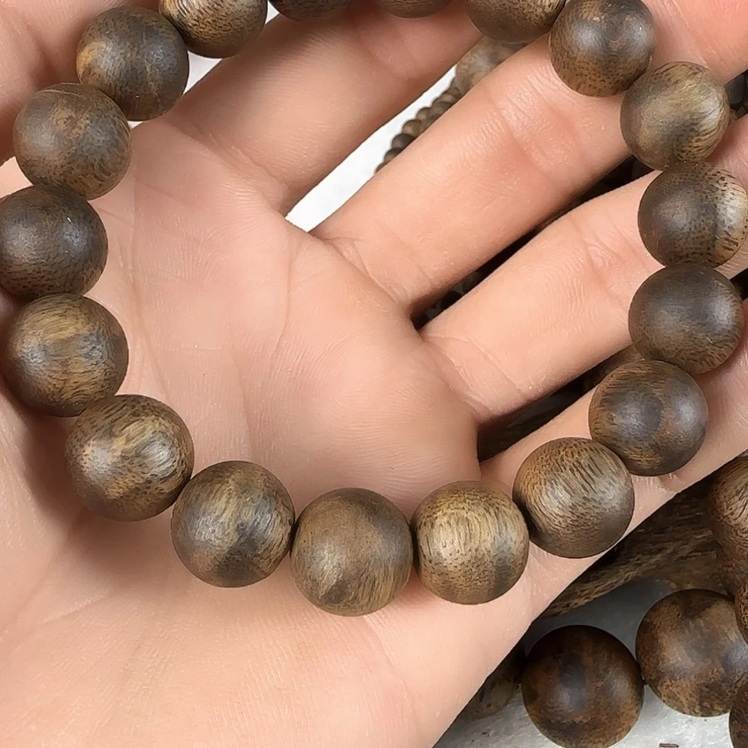 E***潼手串沉香罗门黑棋1.2规格圆珠