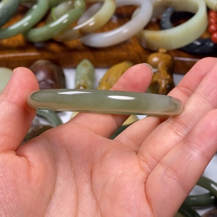 徽***和田玉（糖玉）未镶嵌手链