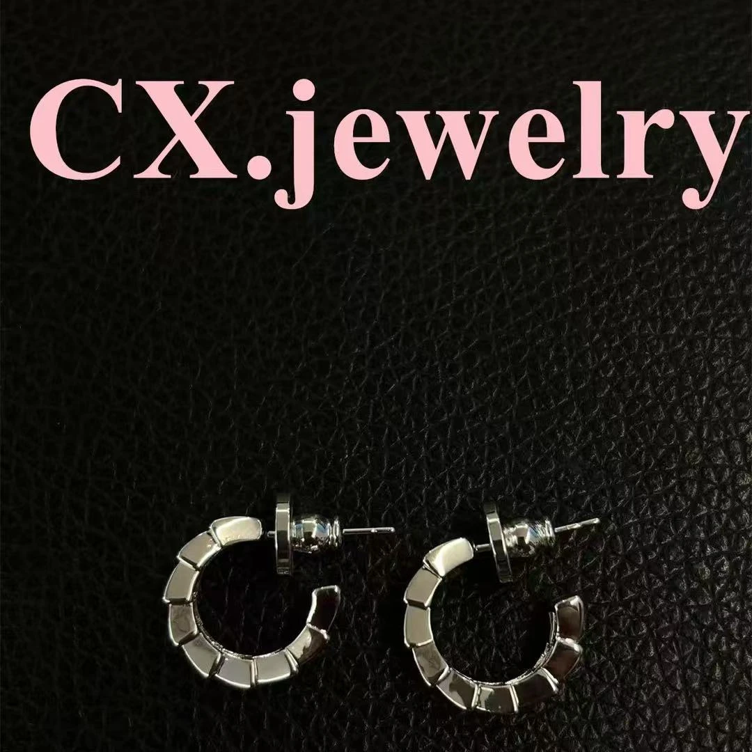 s925银针 银色c圈耳环 8121