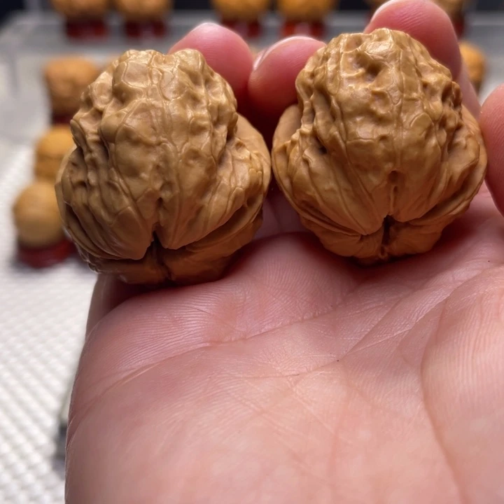 文玩核桃把件刘****）3金玉满堂