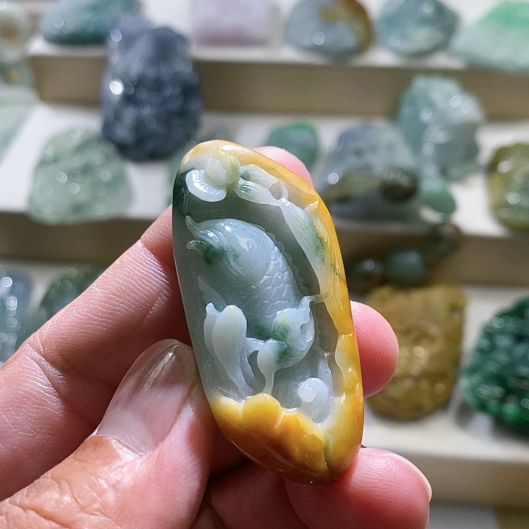 【闪购商品】翡翠颈饰未镶嵌11111111111