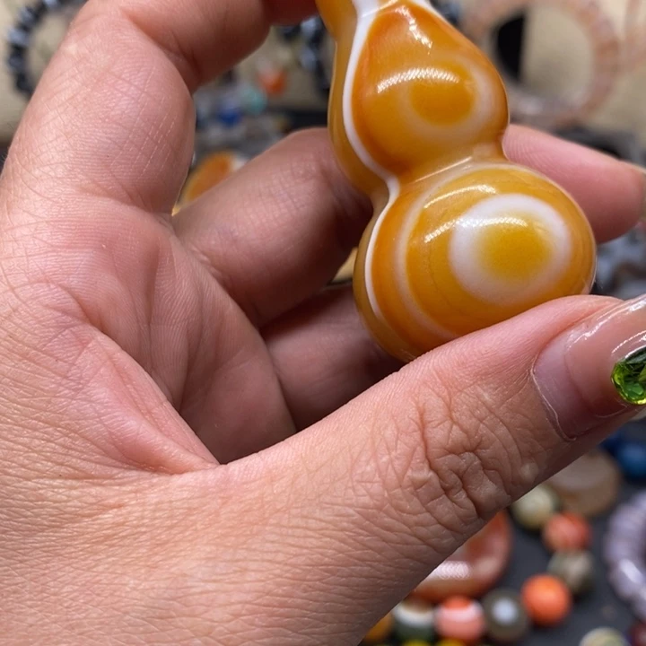 玛瑙/玉髓颈饰未镶嵌心****！