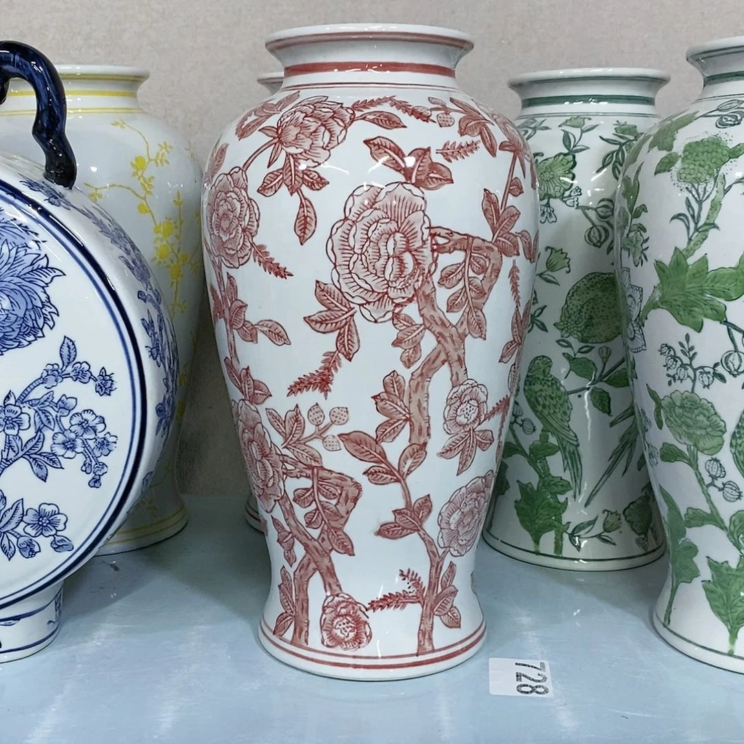 【闪购商品】摆件美人瓶瓷器………………………………