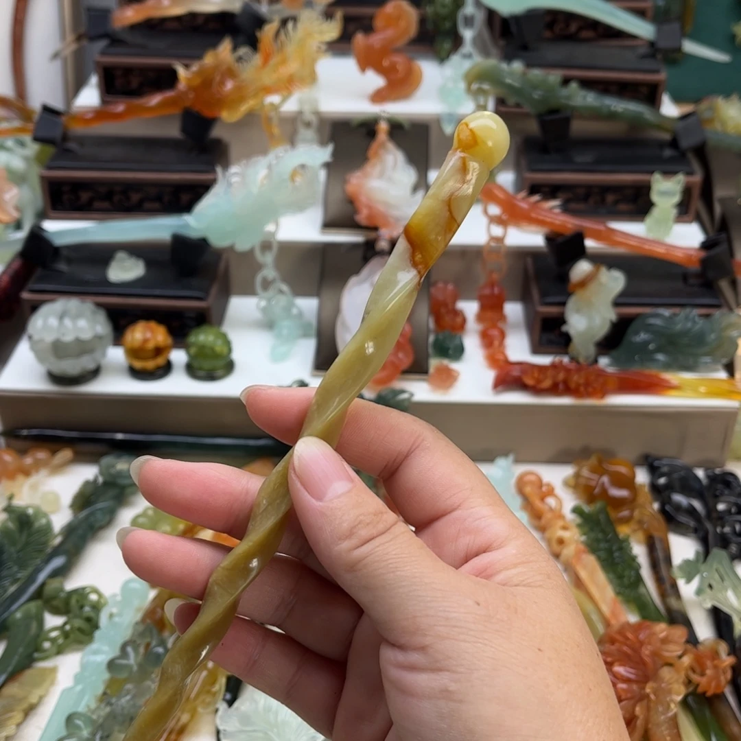 蛇纹石玉未镶嵌岫玉发簪