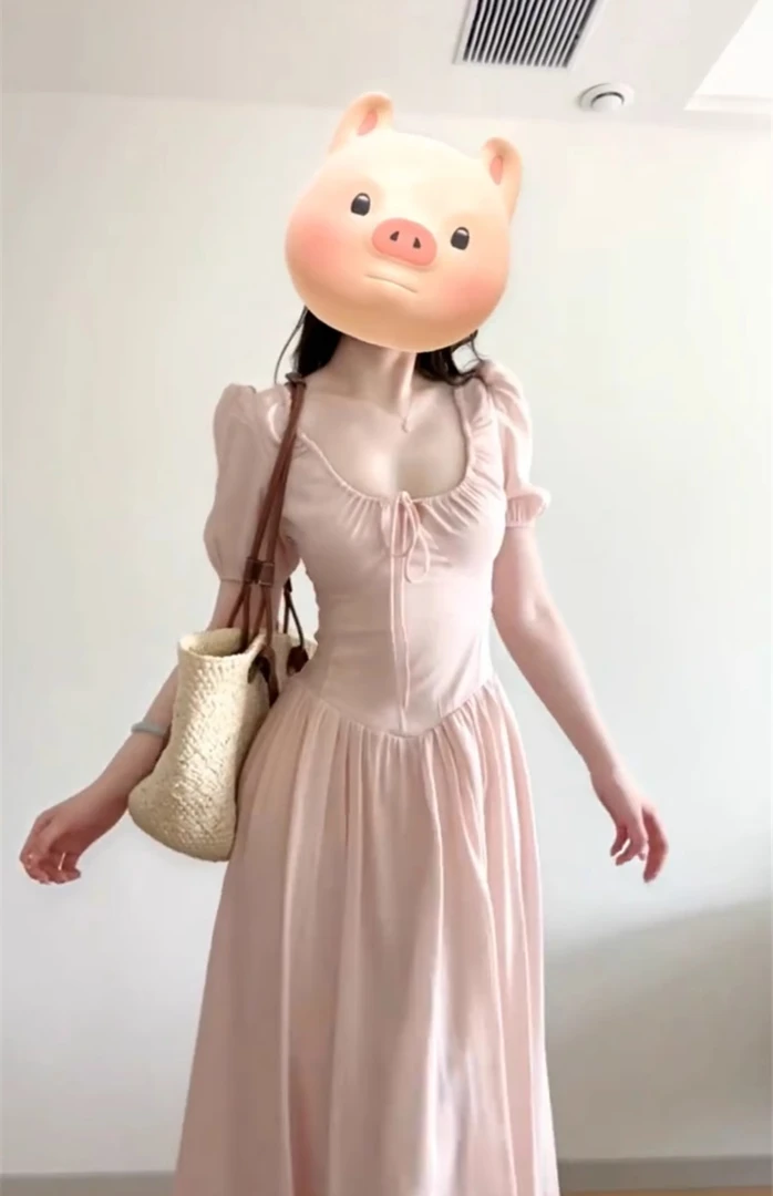 法式温柔风粉色连衣裙女夏季2025新款减龄绝美气质纯欲长裙小个子