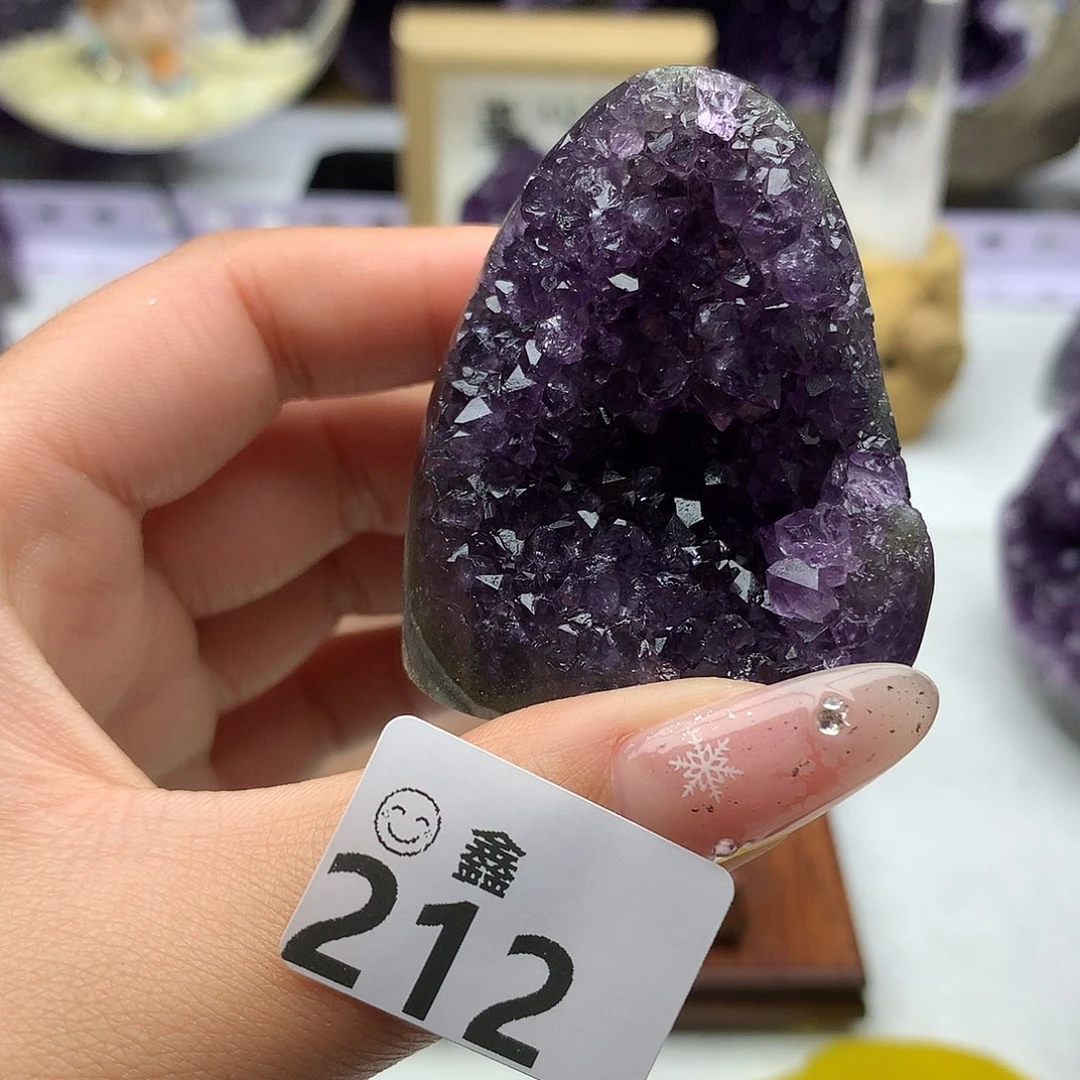 未镶嵌大型摆件（非配饰）水晶