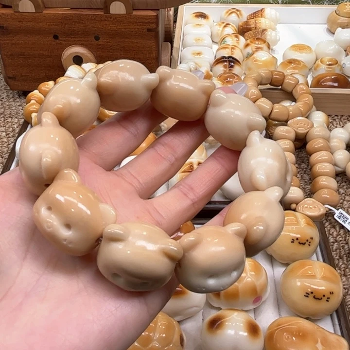 手串菩提根/象牙果10.26.20象牙果溏心熊头
