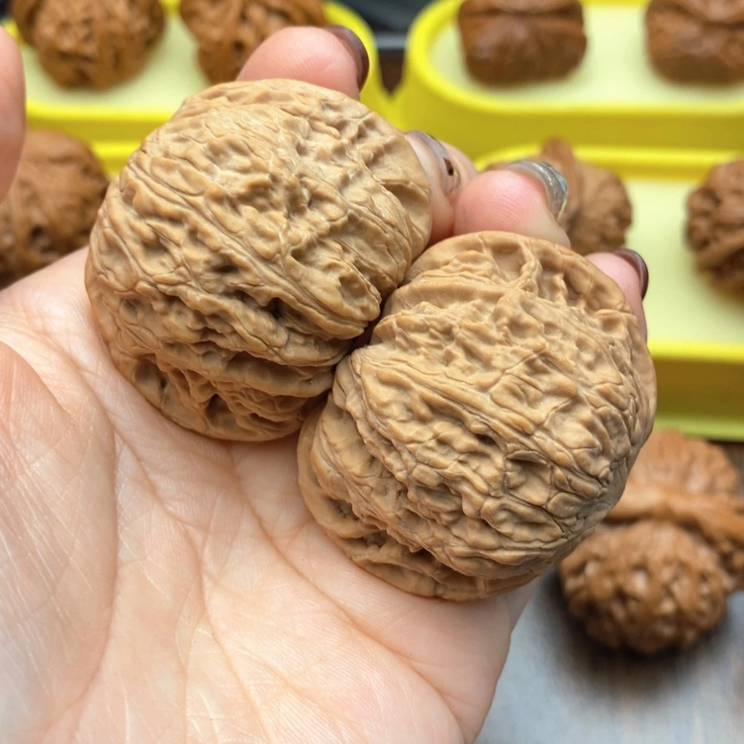 把件文玩核桃44尺泥鳅背