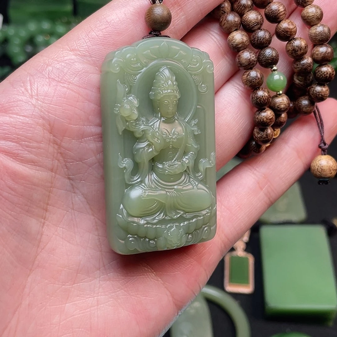 金***棒和田玉未镶嵌颈饰