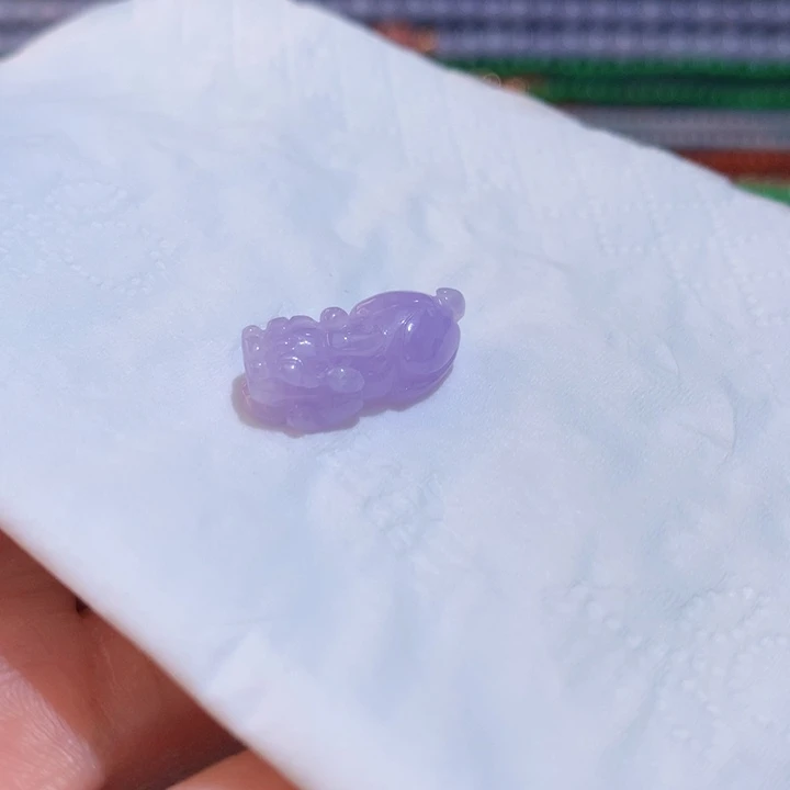 翡翠散珠紫貔貅儿