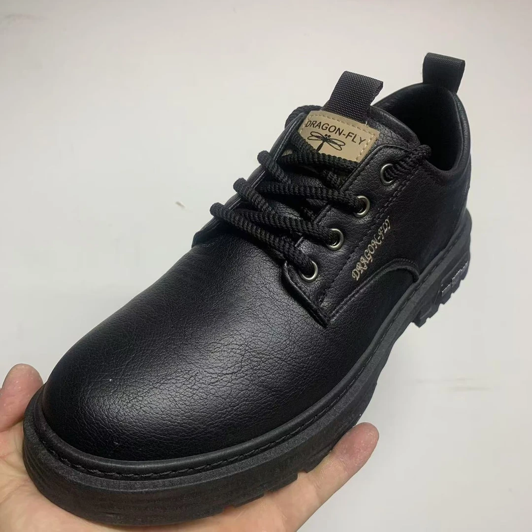 Z1033断码真皮男鞋（样鞋稍有磨损轻微瑕疵介意勿拍！）