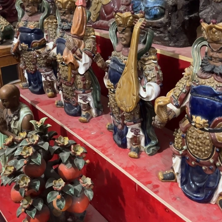 石湾摆件姜****生石湾摆件……