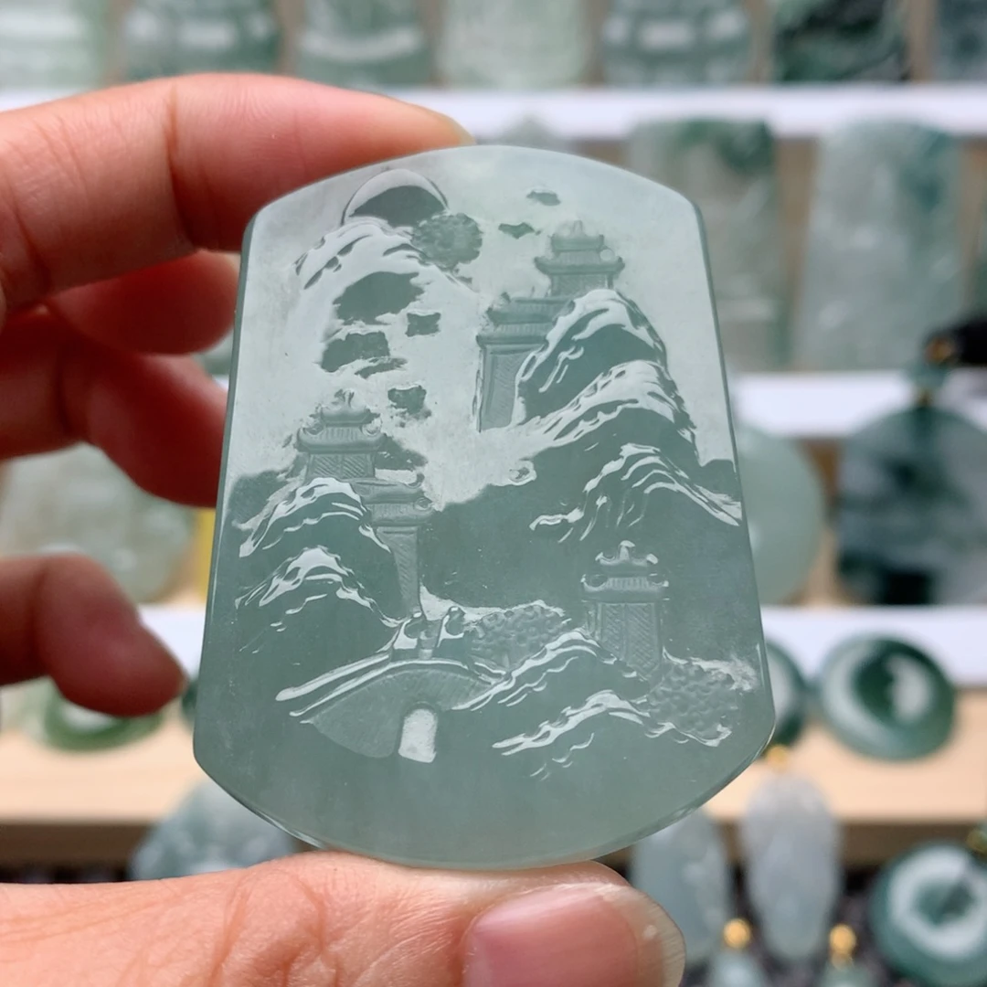 翡翠未镶嵌项链山水牌
