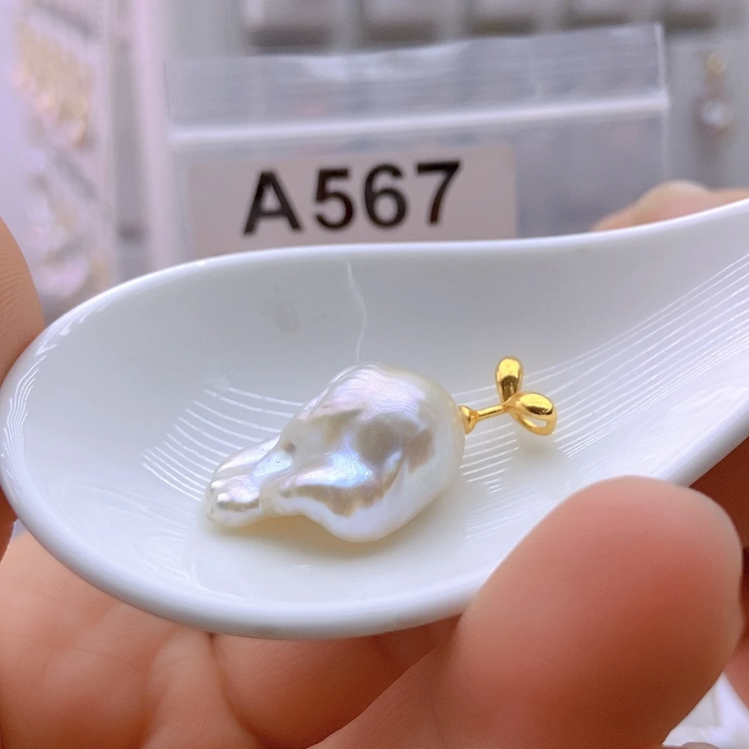 未镶嵌淡水珍珠颈饰