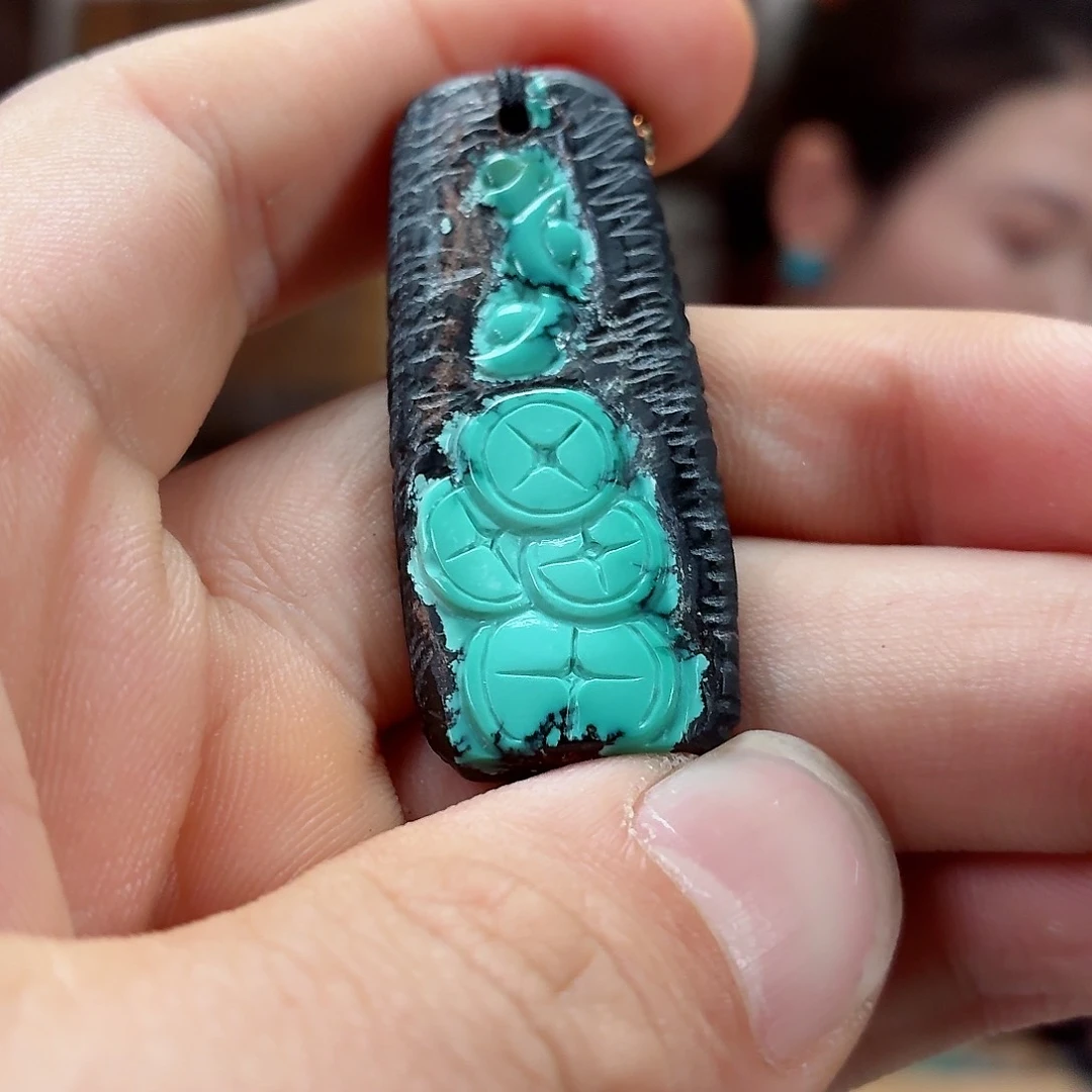 未镶嵌绿松石珠宝奇石