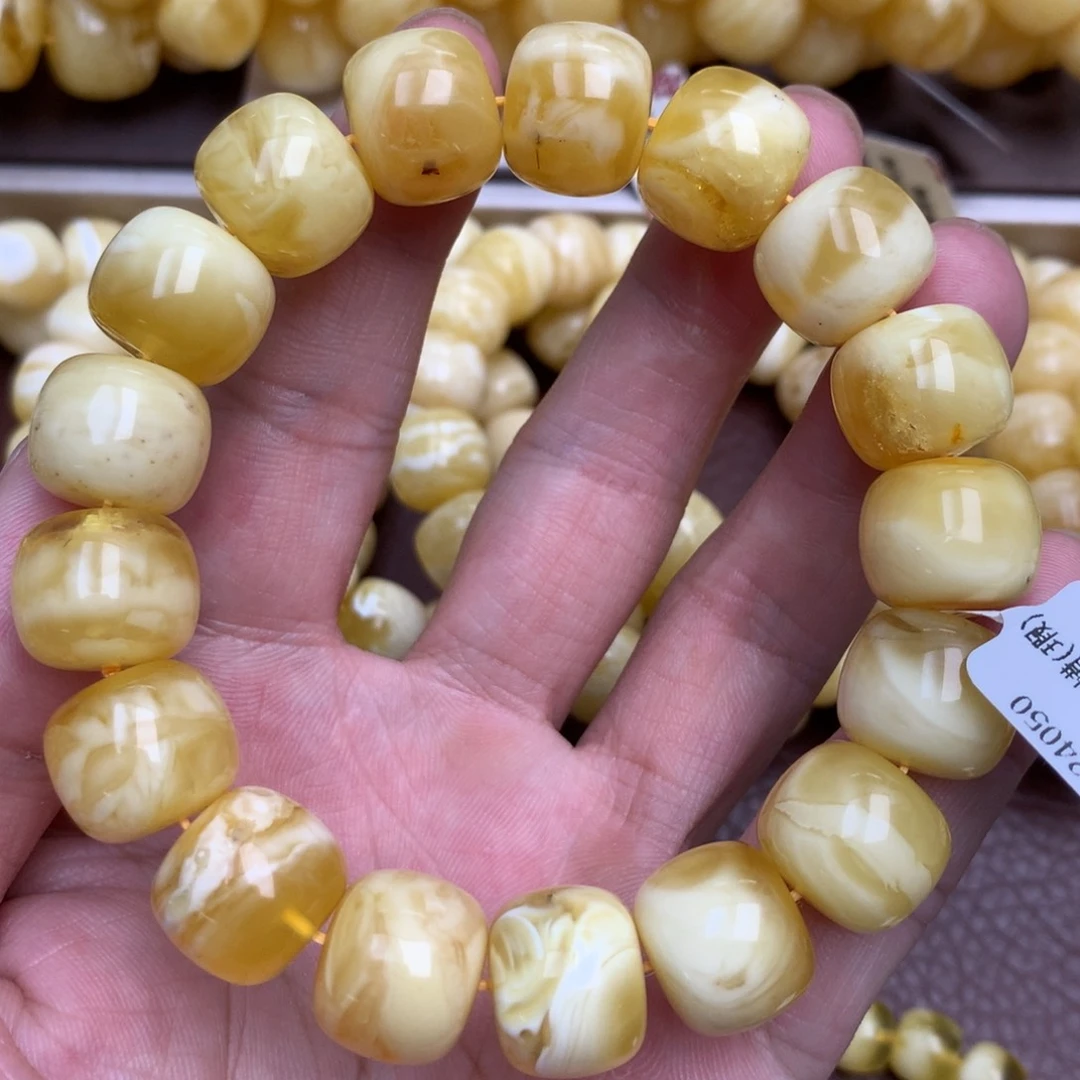 琥珀未镶嵌珠宝奇石5