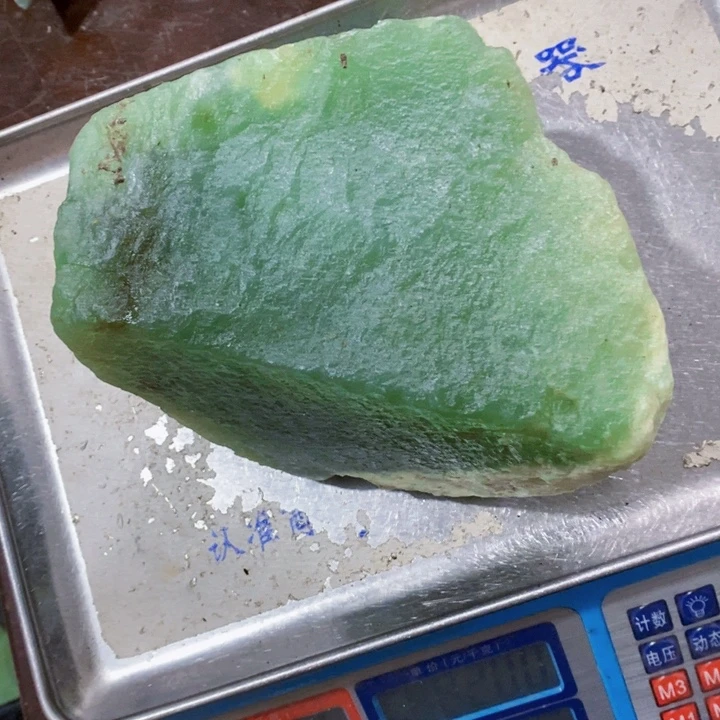 s***o蛇纹石玉未镶嵌原石