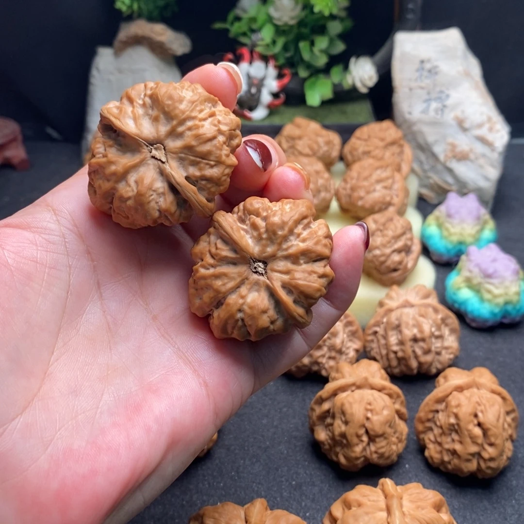 名***扬文玩核桃把件蛤蟆头38尺寸