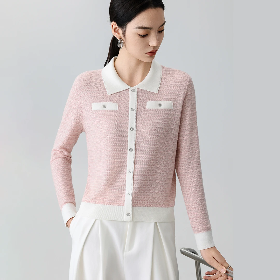 减龄精致 2025秋冬新款小香风翻领套头针织衫女撞色假单排扣