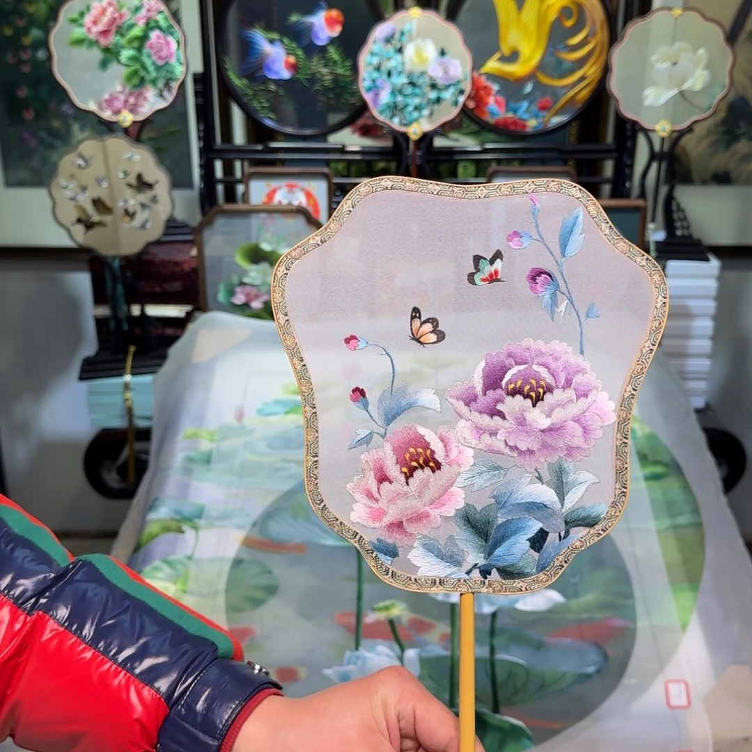 刺绣刺绣工艺精湛