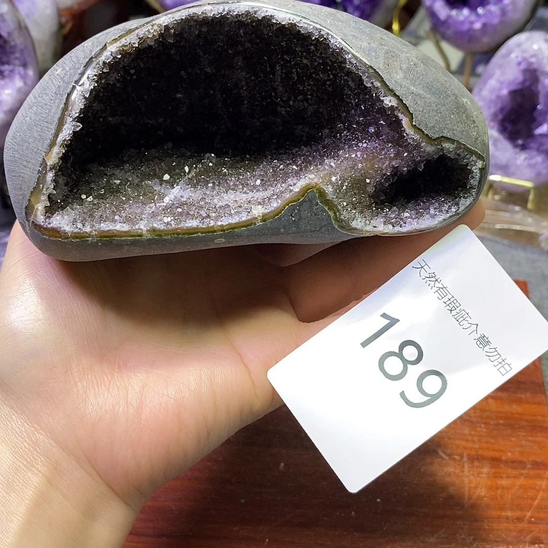 珠宝半成品未镶嵌紫晶