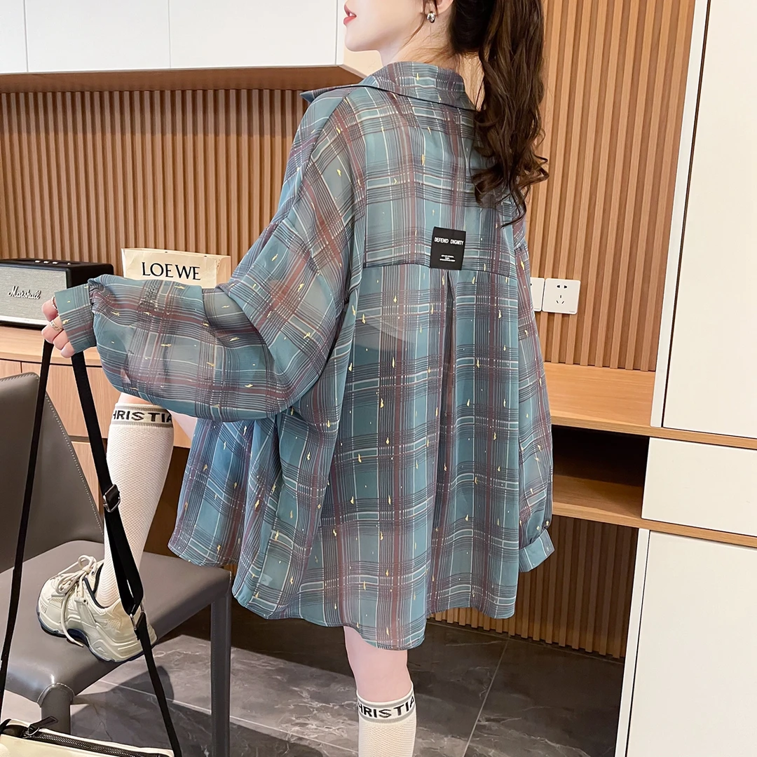 高级感小众格子拼接衬衫女夏季新款韩版洋气减龄薄款长袖防晒衣潮