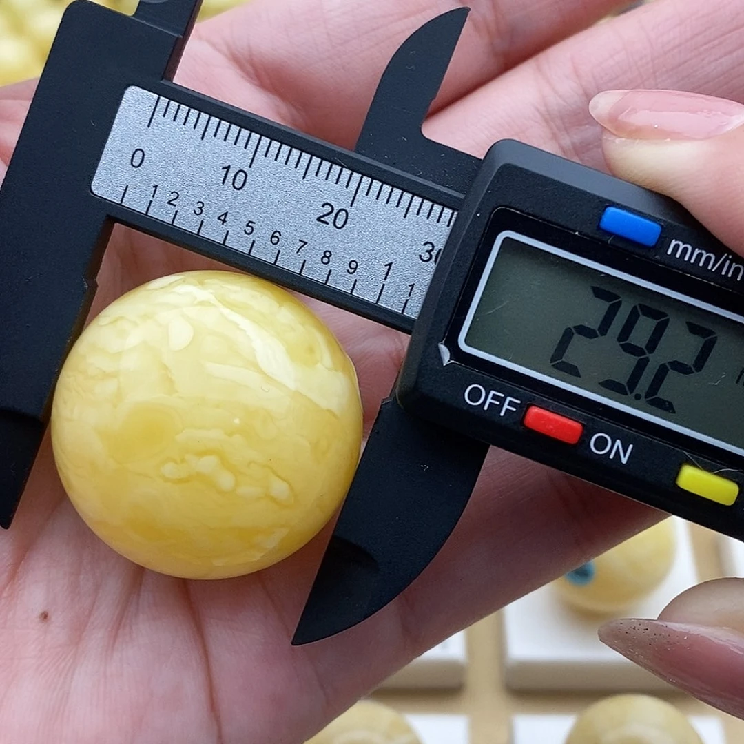 蜜蜡未镶嵌裸石浓蜡妖花珠子