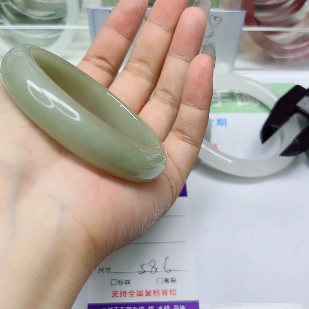 未镶嵌手镯石英质玉69/585759