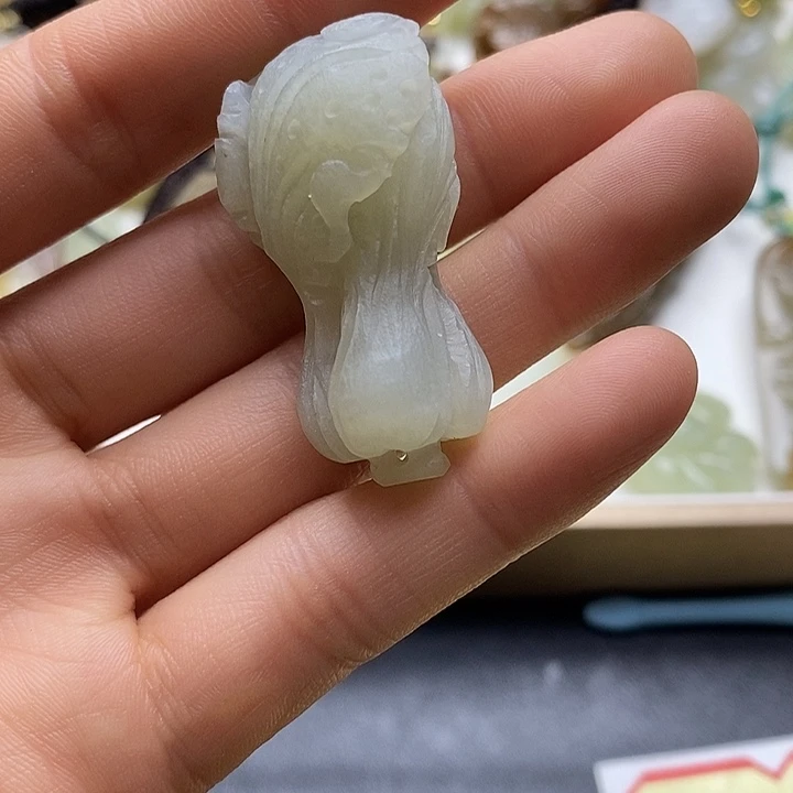 颈饰未镶嵌和田玉安*