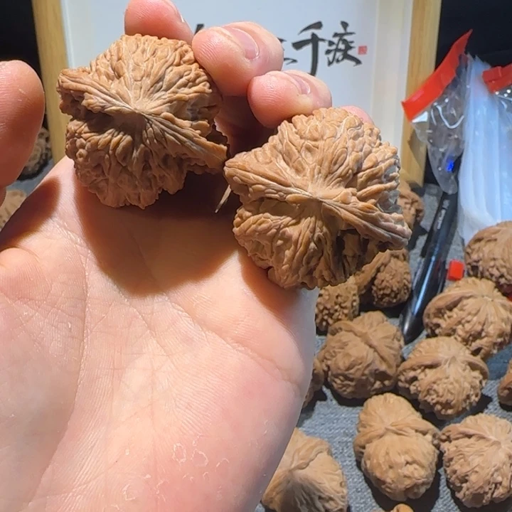 无***慨吊坠文玩核桃磨盘